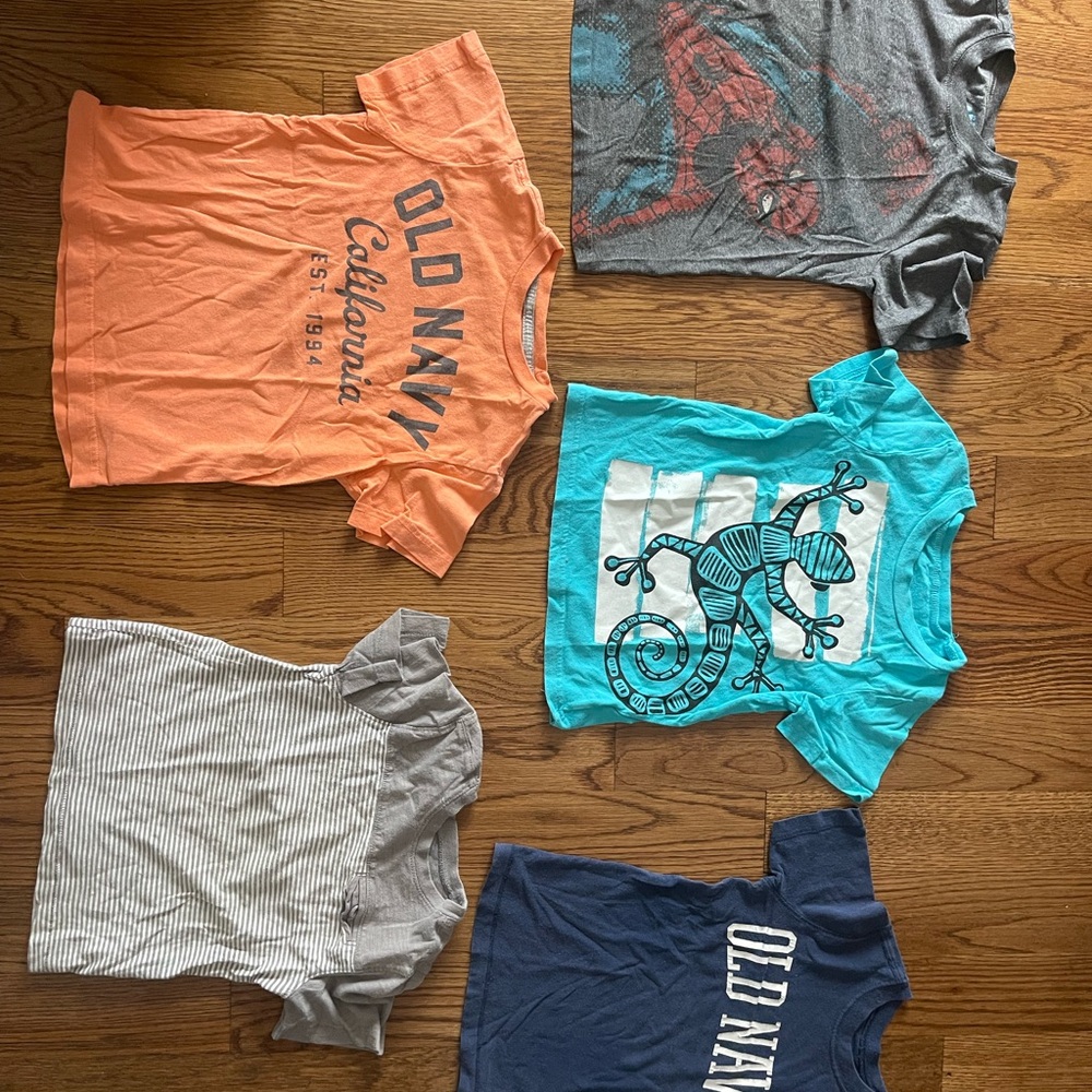 5t (boys) Graphic short sleeve T-Shirts Bundle Of 5